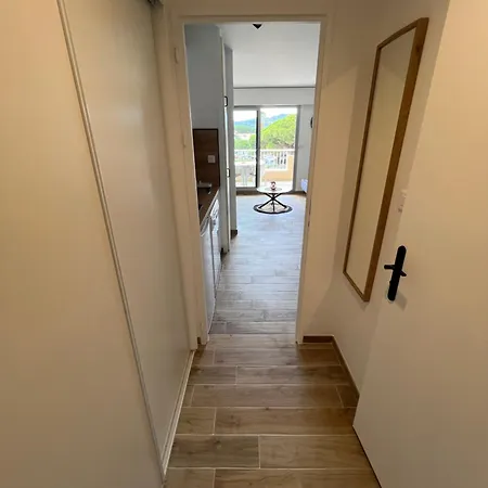 Port De Apartamento *
